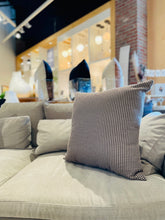 Load image into Gallery viewer, Houndstooth