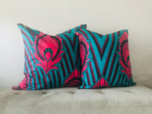 Load image into Gallery viewer, Hibiscus Pillow