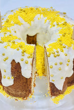 Load image into Gallery viewer, Hello Sunshine Southern Classic 7UP Pound Cake Kit
